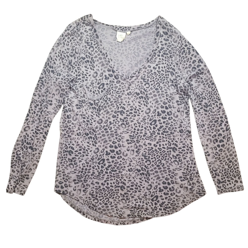 White Crow Leopard Print Long Sleeve V Neck Top XL Buckle Sheer